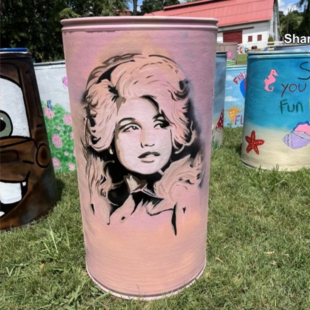 Trash Barrel Paint-In 3